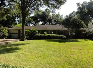 808 Highway 3 N, League City, TX 77573