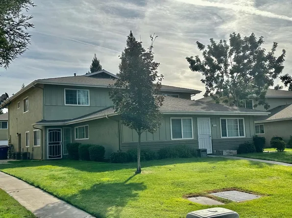 436 W Alamos Ave APT 3, Clovis, CA 93612