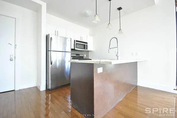 Rented by Spire Group | media 28