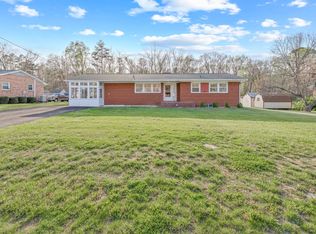 711 Mount Torrey Rd, Lyndhurst, VA 22952