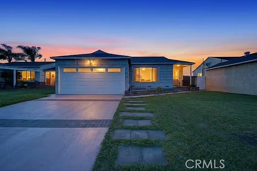 1st image of 5429 Verdura Ave