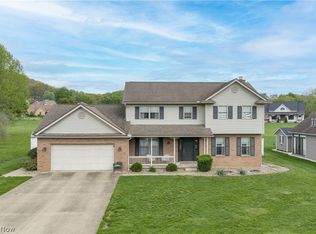 2161 Denise Dr NE, New Philadelphia, OH 44663
