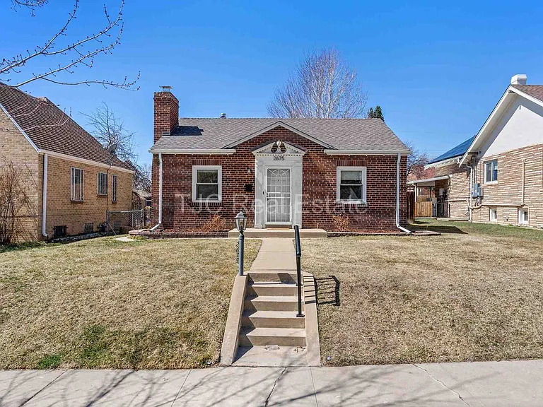 2675 Stuart St — Photo 1