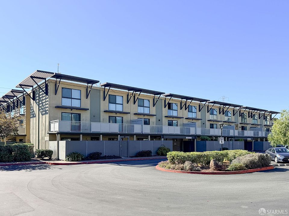 1st image of 1208 Admiralty Ln
