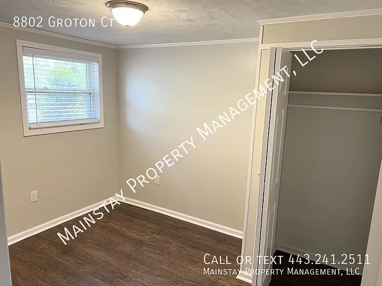 8802 Groton Ct — Photo 20