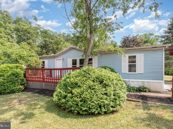 76 Monarch Dr, Carlisle, PA 17015