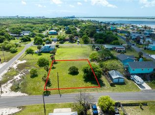 604 Woodhaven, Ingleside, TX 78362