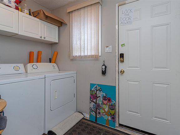 4th image of 6089 Truesdale St #9