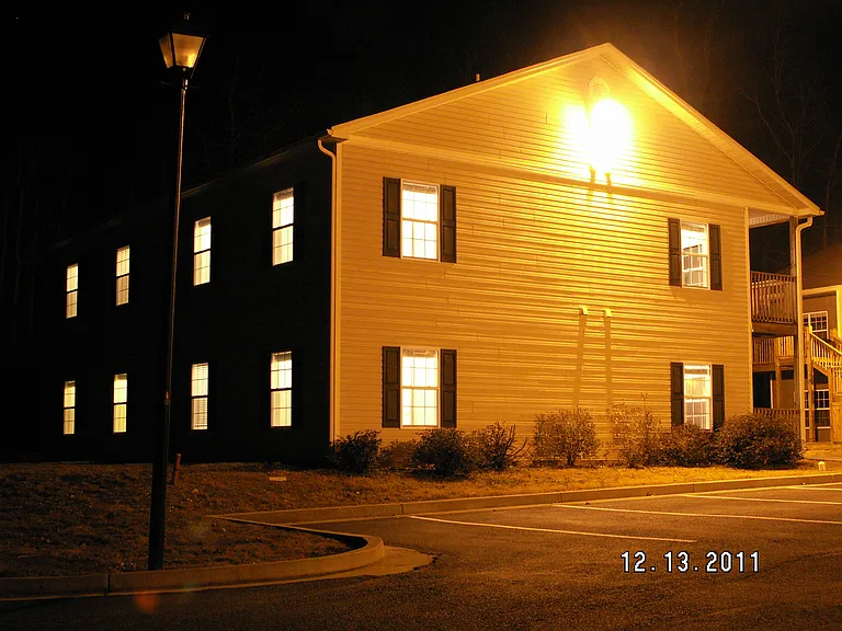 7400 Courtyard Dr #7400 — Photo 15