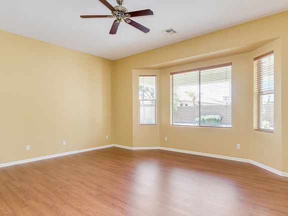 4th image of 43241 W Bailey Dr