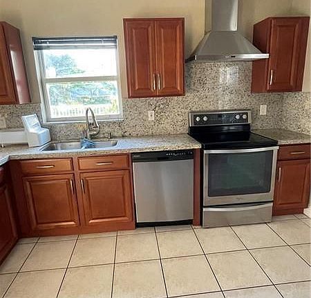 2nd image of 1596 SW 106th Ave