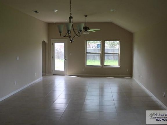 3rd image of 7554 Arrowwood Ave