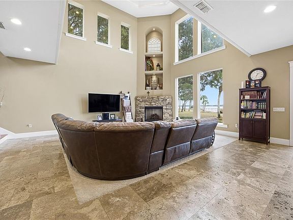 4th image of 15389 SE 105th Terrace Rd