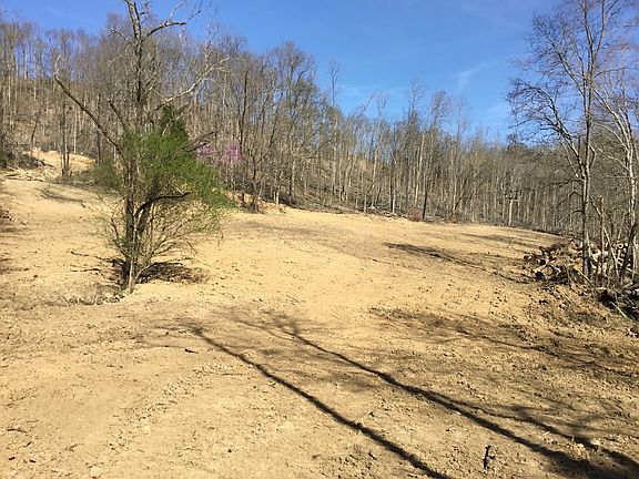4th image of 4722 Lickton Pike