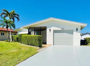 6201 Stanley Ln, Delray Beach, FL 33484