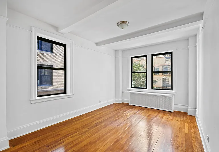173 W 78th St #2D — Photo 6
