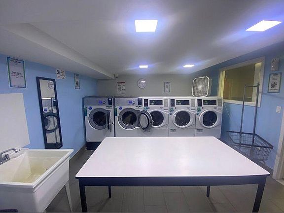 5th image of 215 E Broadway #6