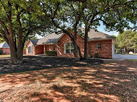 2nd image of 204 Persimmon Ridge Rd