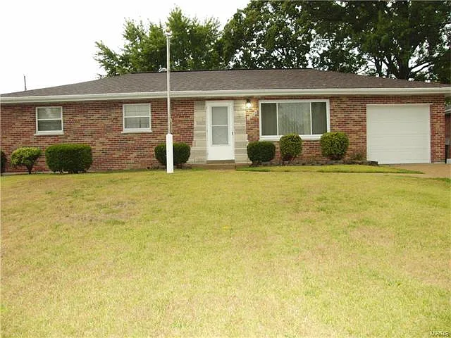 1224 Darding Dr photo 1