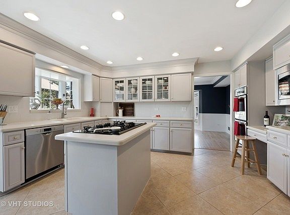 4th image of 1420 Kaywood Ln