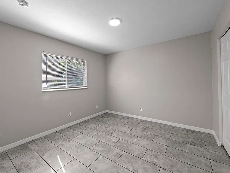 1206 Baldwin Pl — Photo 22