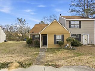 8811 W Chase Dr, Douglasville, GA 30134