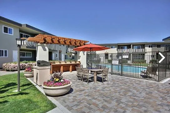 471 Acalanes Dr — Photo 8