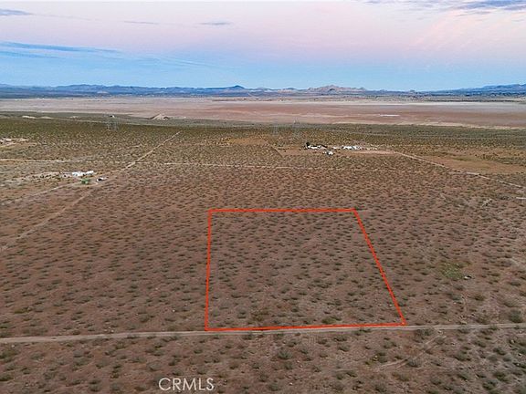 5th image of 701 Venada Rd