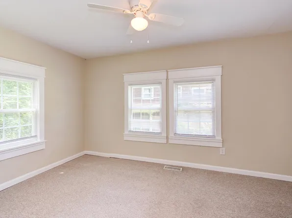 1922 Cecil St, Durham, NC 27707