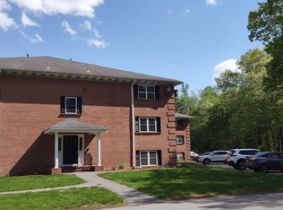 Meenmore Condos, Boxborough, MA 01719