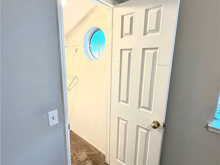 11512 Stonecrest Dr — Photo 32