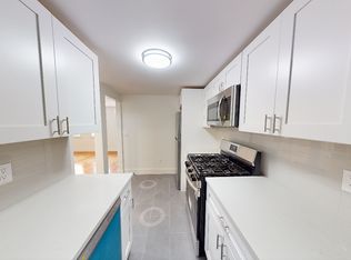 38 Gibson St #5, Cambridge, MA 02138