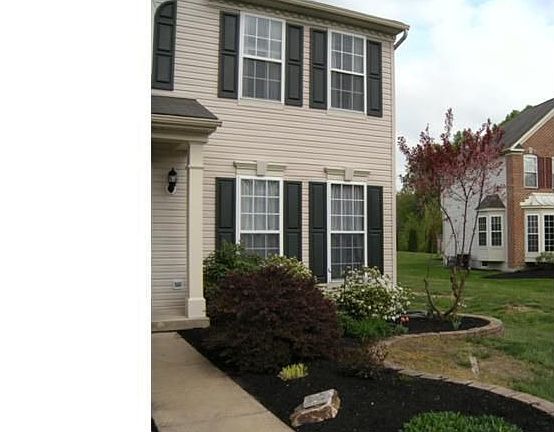 2nd image of 705 Forest Dr