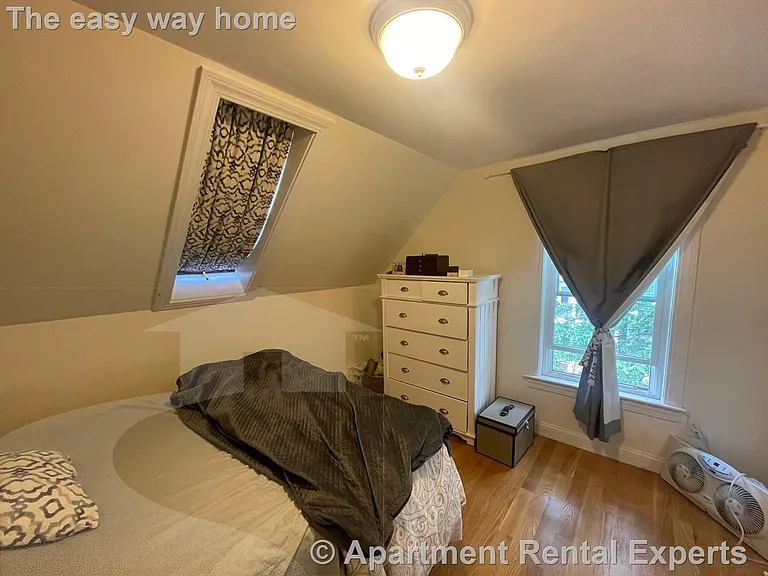 33 Belmont St #2 — Photo 4