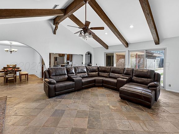3rd image of 6307 Fulton Dr