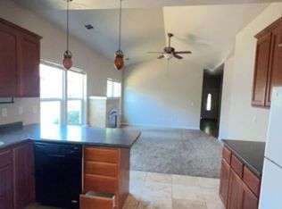 726 Lincoln Rd, Grants Pass, OR 97526