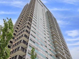 800 Tower Apartments, Louisville, KY 40203