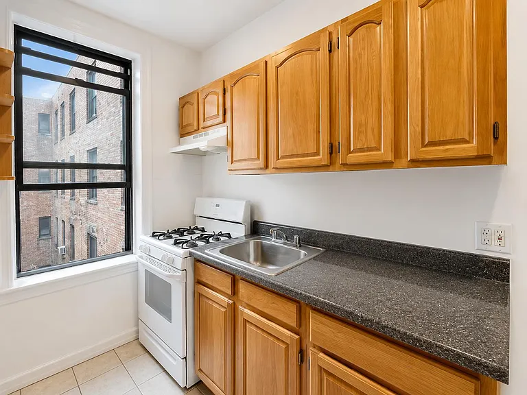 4305 Broadway #32A — Photo 14