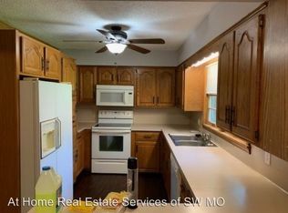 442 S Airwood Ave, Springfield, MO 65802