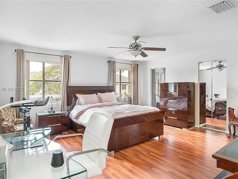 1714 Royal Grove Way — Photo 24