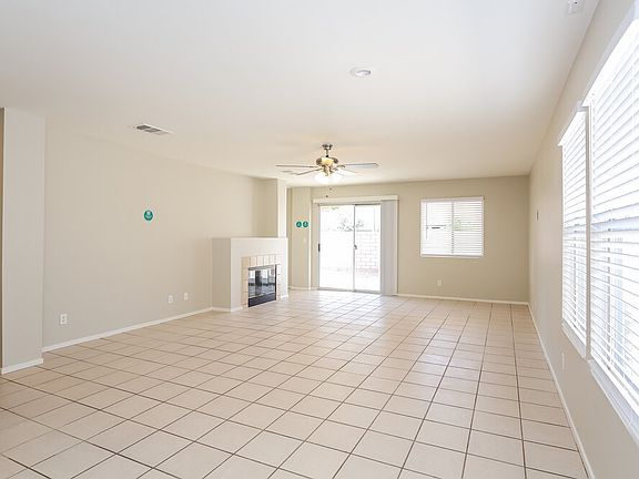 3rd image of 865 Adobe Flat Dr