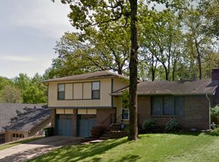 102 Autumnbrook Cir, Sherwood, AR 72120