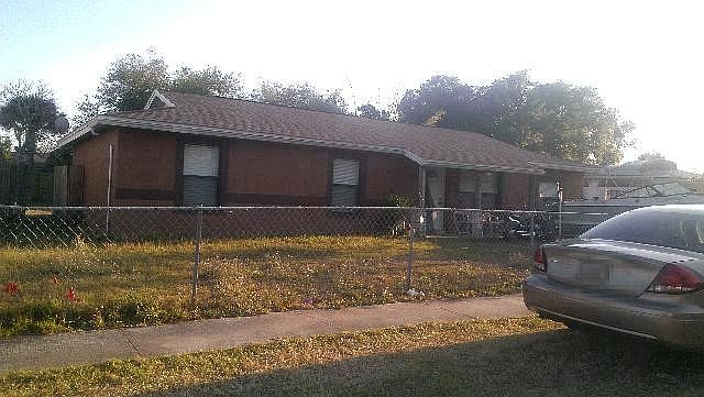 2nd image of 2463 Mercury Dr