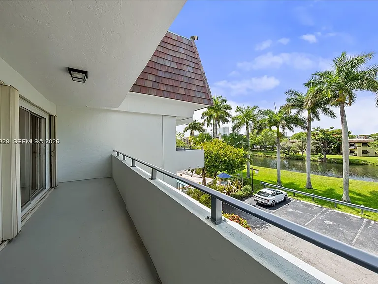 7900 Camino Cir #303 — Photo 16