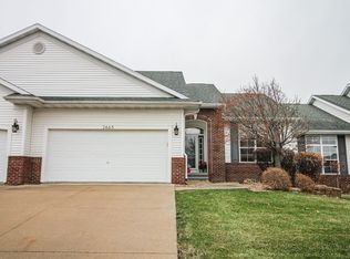 2665 Hunters Ridge Rd, Marion, IA 52302