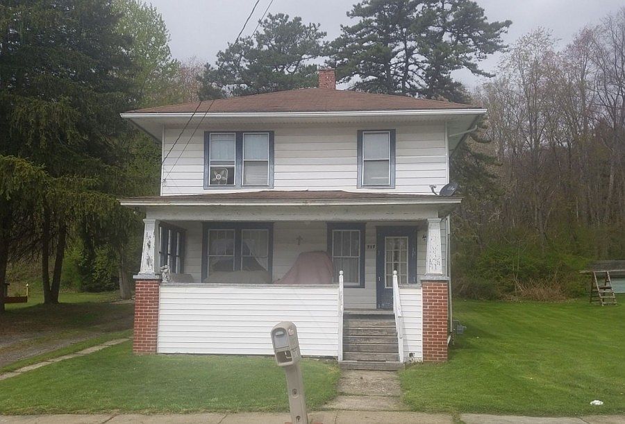 717 S Main St, Knox, PA 16232 Zillow