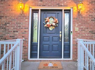 536 Shiloh Church Rd, Hickory, NC 28601