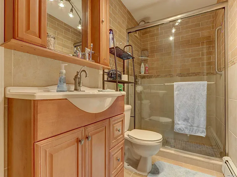275 Evergreen Ave #1 — Photo 6
