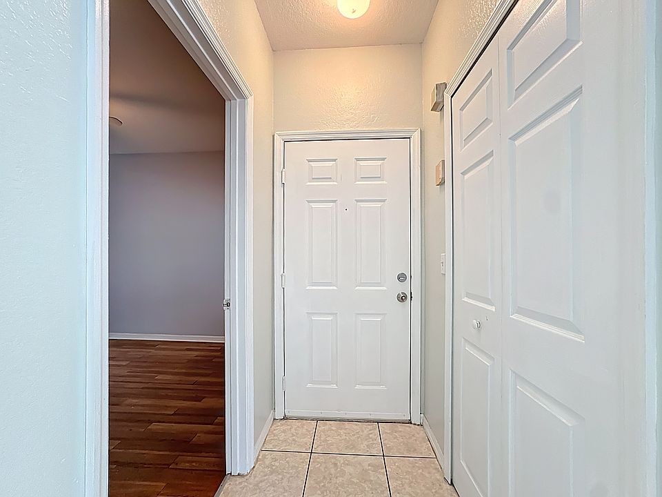 1st image of 5118 City St APT 527