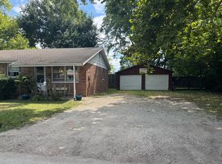 1604 Kirk Ln, Champaign, IL 61821